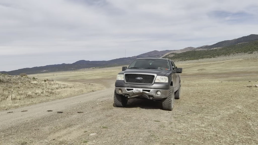 Tricer RH Window Mount